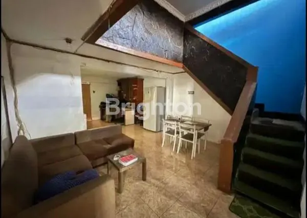 image DIJUAL CEPAT! RUMAH LUAS 2 LANTAI SIAP HUNI DI CIPAMOKOLAN BANDUNG COCOK UNTUK HUNIAN KELUARGA BESAR ATAU INVESTASI KOS-KOSAN (3)