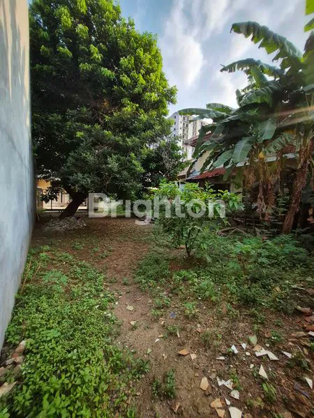 image DIJUAL TANAH LUAS DEKAT LRT CIKUNIR BONUS RUMAH DI JATIBENING, BEKASI (2)