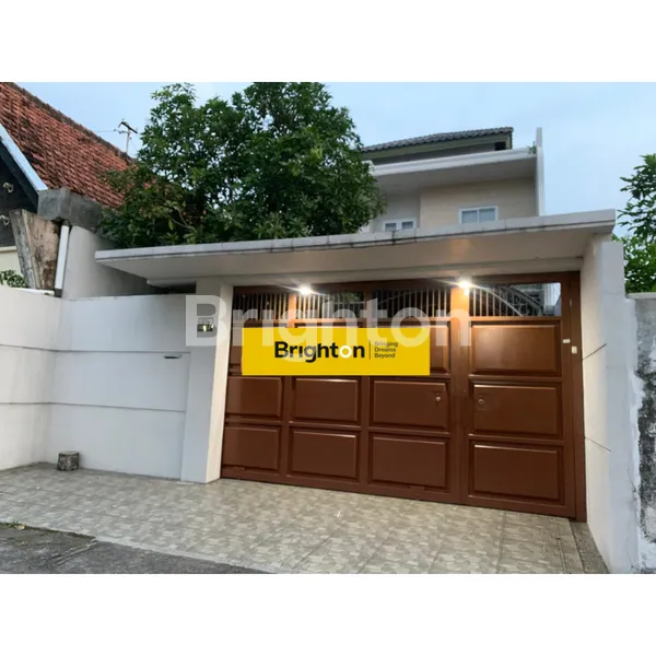 image SOLO : RUMAH MEWAH TENGAH KOTA, SIAP HUNI, LUAS 350M, SHM (1)