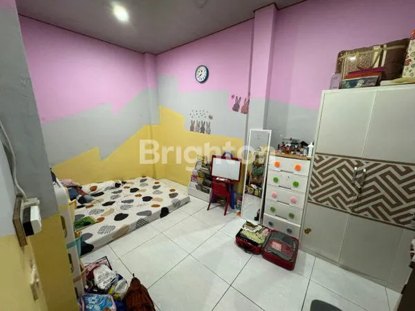 image RUMAH NYAMAN DAN STRATEGIS 2 LANTAI DI SUNTER TANJUNG PRIOK JAKARTA  (5)