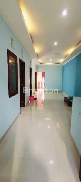 image RUMAH 2 LANTAI FULL FURNISHED 4KT DI PADANGSAMBIAN, DENPASAR BARAT (8)
