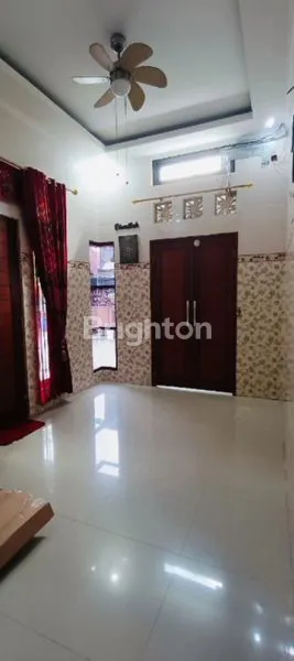 image RUMAH 2 LANTAI FULL FURNISHED 4KT DI PADANGSAMBIAN, DENPASAR BARAT (2)