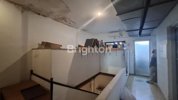 image RUKO  2 LANTAI SIAP PAKAI DI DEWI SRI (3)