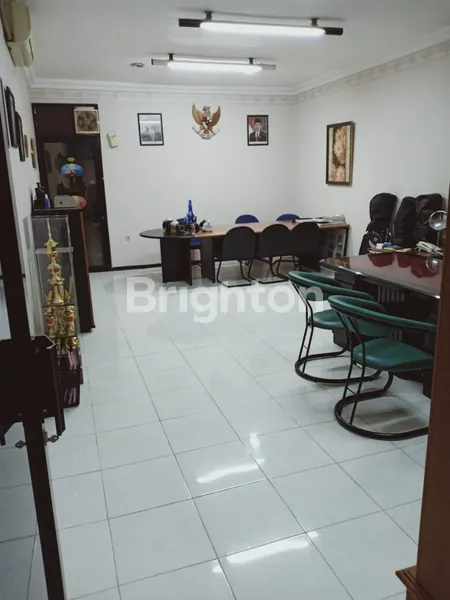 image RUKO 3,5 LANTAI DI TEMBOK DUKUH SURABAYA (2)