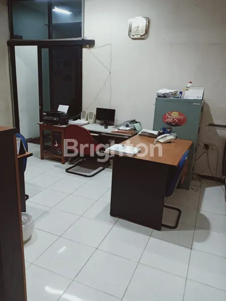 image RUKO 3,5 LANTAI DI TEMBOK DUKUH SURABAYA (3)