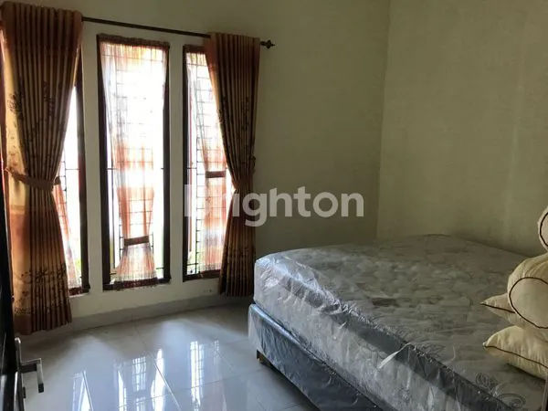 image DIJUAL RUMAH DIJOMBOR FULL FURNISHED (6)
