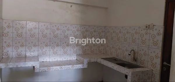 image DISEWAKAN RUMAH PEMUKIMAN DEKAT DENGAN GRAHA PADMA (4)