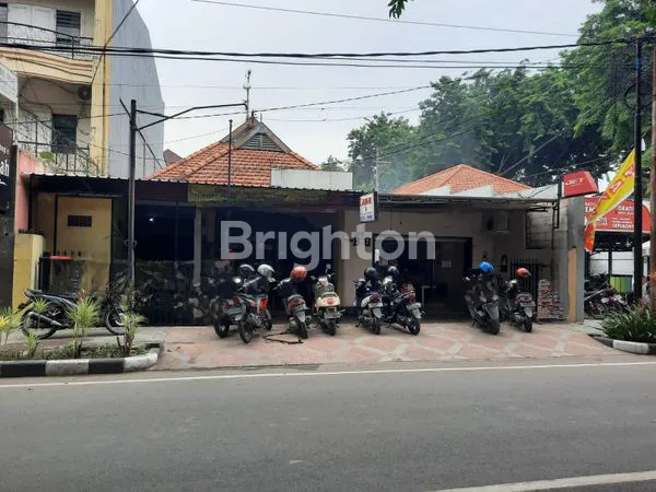 image RUMAH STRATEGIS UNTUK USAHA-UNTUNG SUROPATI (1)