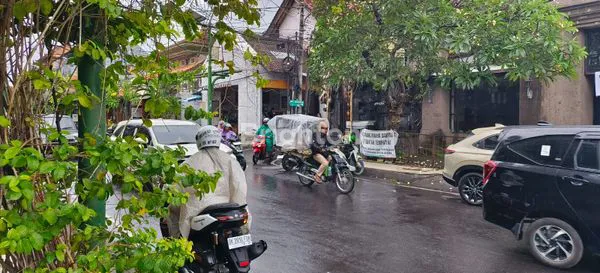 image TOKO STRATEGIS DI JALAN PANTAI KUTA  (5)