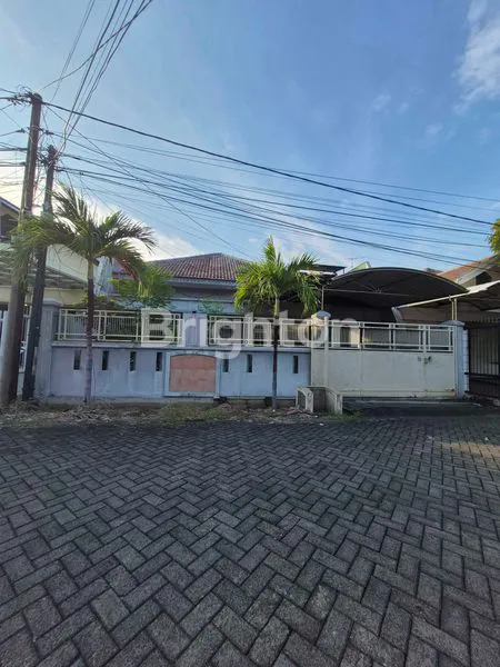 image RUMAH 1,5 LANTAI LOKASI AMAN, SECURITY 24 JAM SELANGKAH KE MERR GALAXY MALL ITS UNAIR KERTAJAYA DHARMAHUSADA INDAH  (2)