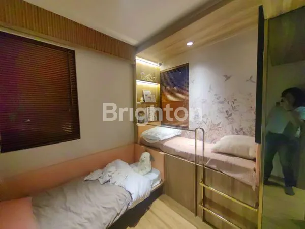 image RUMAH BARU MINIMALIS DESAIN KEREN BERLOKASI DI SERPONG TANGERANG (7)