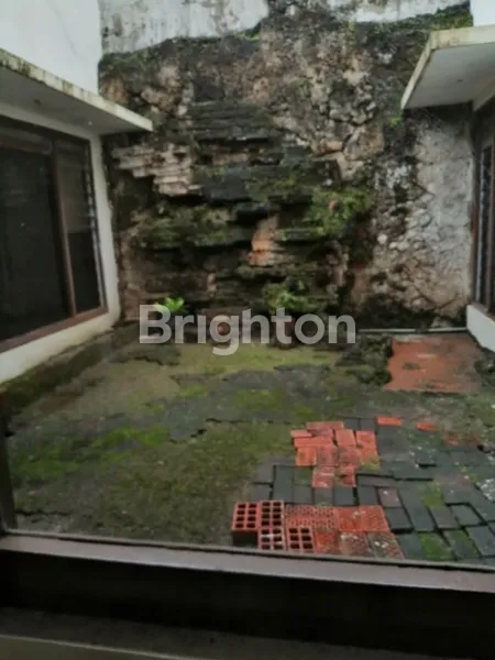 image RUMAH DI JEMUR ANDAYANI BANGUNAN TERAWAT SIAP HUNI, ROW JALAN LEBAR  (4)