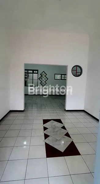 DISEWAKAN HUNIAN TENANG