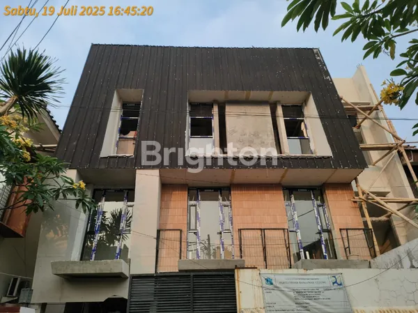 image RUMAH KOST MEWAH DI PEJATEN BARAT DEKAT TOL DAN HALTE BUSWAY (2)