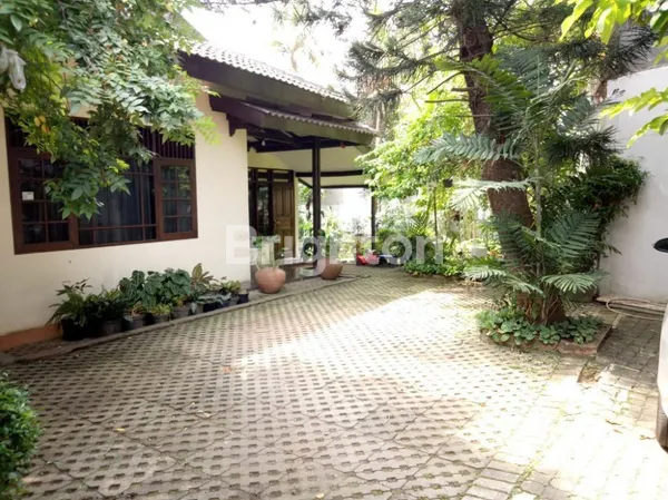 image RUMAH ASRI LOKASI STRATEGIS DI PONDOK LABU CILANDAK SELANGKAH KE TOL DAN ONE BELPARK (3)