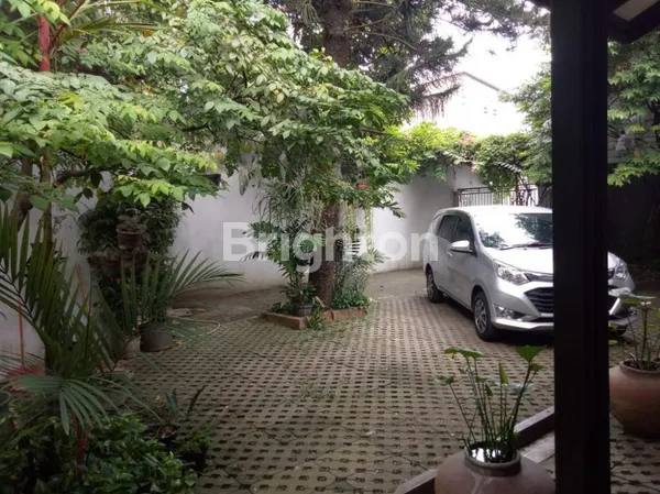 image RUMAH ASRI LOKASI STRATEGIS DI PONDOK LABU CILANDAK SELANGKAH KE TOL DAN ONE BELPARK (5)