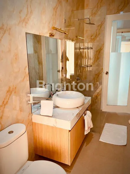 image DISEWAKAN VILLA 2 LANTAI FULL FURNISHED DI LOT TUNDUH– HARGA 325 JUTA/TAHUN – AKSES JALAN 5 METER (6)