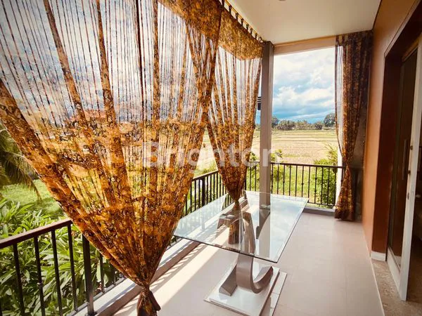 image DISEWAKAN VILLA 2 LANTAI FULL FURNISHED DI LOT TUNDUH– HARGA 325 JUTA/TAHUN – AKSES JALAN 5 METER (7)