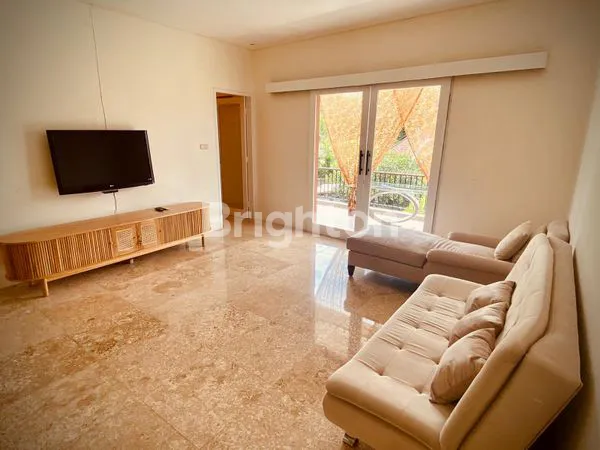 image DISEWAKAN VILLA 2 LANTAI FULL FURNISHED DI LOT TUNDUH– HARGA 325 JUTA/TAHUN – AKSES JALAN 5 METER (2)