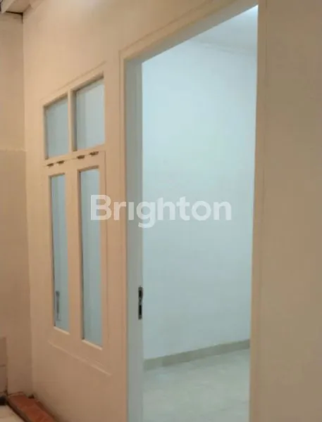 image RUMAH 1 LANTAI BERPAGAR CLUSTER BARLERIA GADING SERPONG DEKAT UMN, SCIENTIA SQUARE PARK, PRADITA,BETHSAIDA (8)