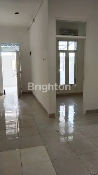 image RUMAH 1 LANTAI BERPAGAR CLUSTER BARLERIA GADING SERPONG DEKAT UMN, SCIENTIA SQUARE PARK, PRADITA,BETHSAIDA (3)