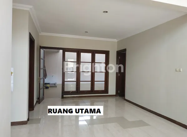 image RUMAH SIAP HUNI FULLERTON CITRALAND SURABAYA BARAT  (2)