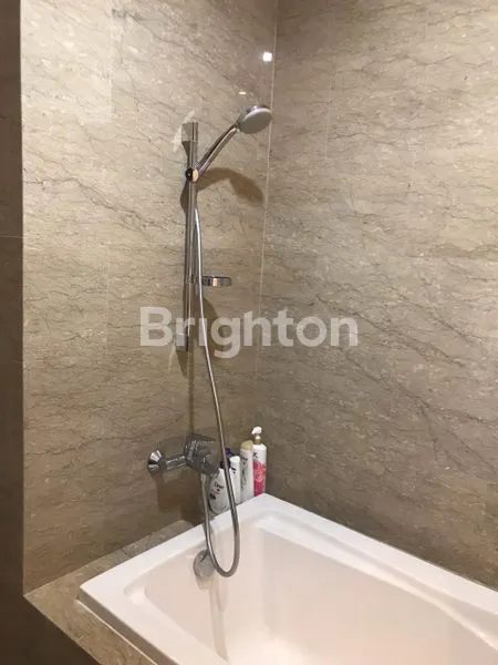 image APARTEMEN MEWAH MENTENG PARK 2BR (3)