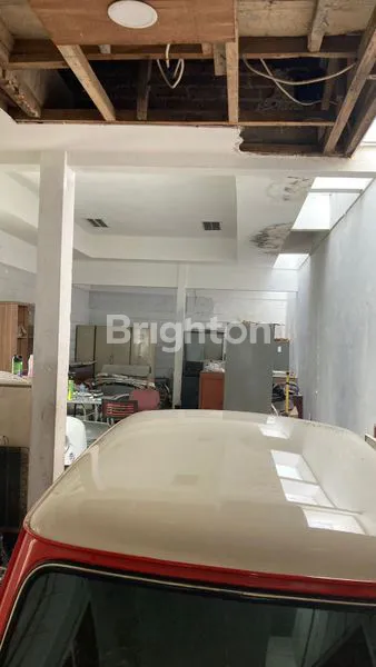 image RUMAH GUDANG 2 LANTAI SUKAHAJI (3)