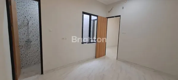 image RUMAH BARU GRESS, SUTOREJO UTARA, LOKASI STRATEGIS DEKAT RAYA MULYOSARI DAN GALAXY MALL, ADA 2 UNIT JEJER (4)