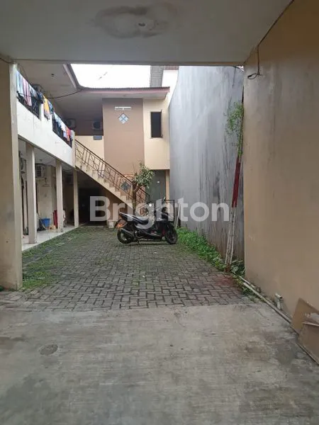 image RUMAH KOST 13 KAMAR - KELAPA DUA (2)