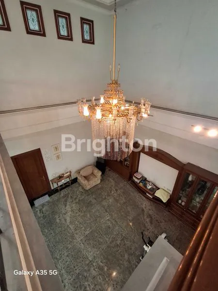 image RUMAH LUAS NYAMAN INTERCON TAMAN KEBUN JERUK JAKARTA BARAT (6)