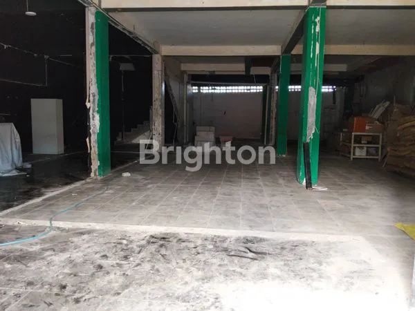 image  RUKO DI LOKASI STRATEGIS DI JLN. DEWI SRI, BALI (2)