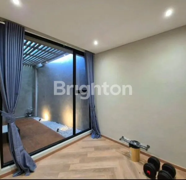 image RUMAH BARU GRESS SEMI FURNISHED MEWAH DI LIPPO KARAWACI DEKAT SEKOLAH ATISA, PUSAT KULINER VILLA PERMATA (4)