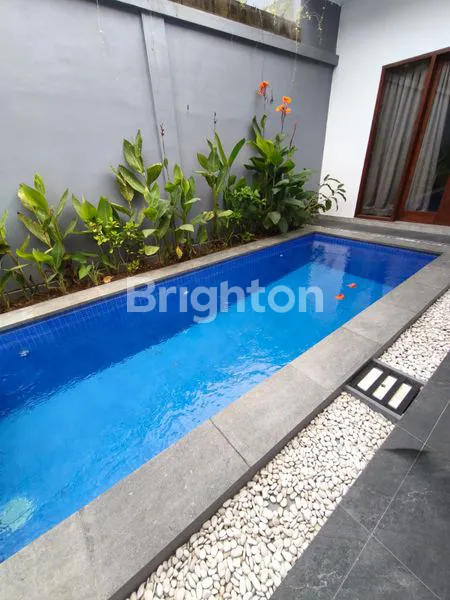 image DISEWAKAN VILLA NYAMAN SEMINYAK (1)