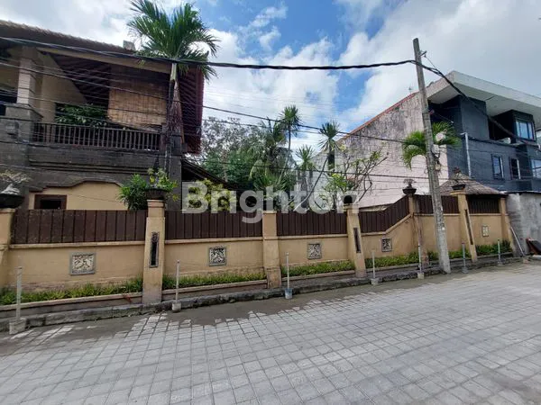 image JUAL VILLA STRATEGIS PETITENGET SEMINYAK  (2)
