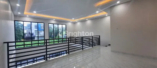 image DIJUAL : RUMAH PREMIUM DI SENTUL CITY (4)