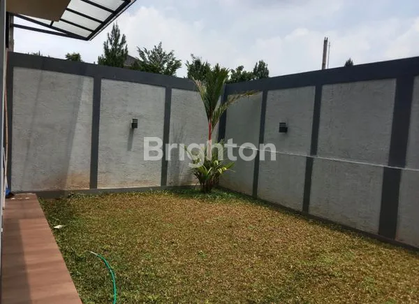 image DIJUAL : RUMAH PREMIUM DI SENTUL CITY (6)