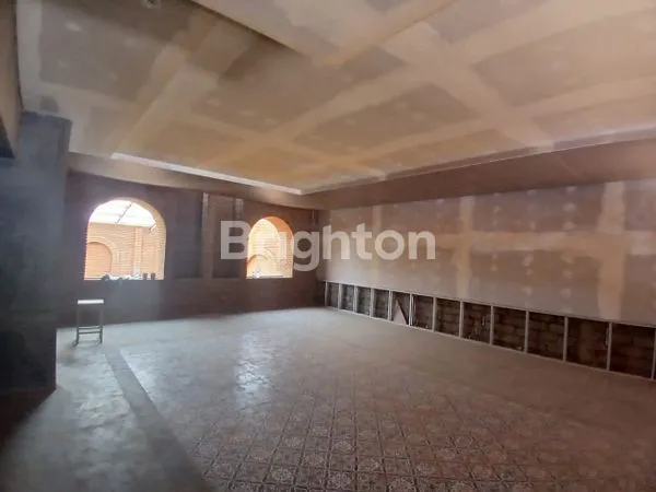 image RUKO UTK RESTO DI BALI SEMINYAK DI SEWAKAN (1)