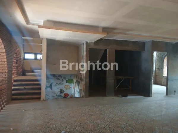 image RUKO UTK RESTO DI BALI SEMINYAK DI SEWAKAN (5)