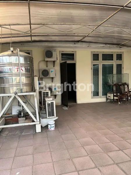 image RUMAH KOMPLEK GRENVILLE (1)