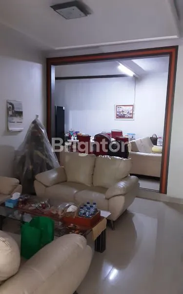 image RUMAH DI CLUSTER SEVILLA BSD NYAMAN, LOKASI STRATEGIS (2)