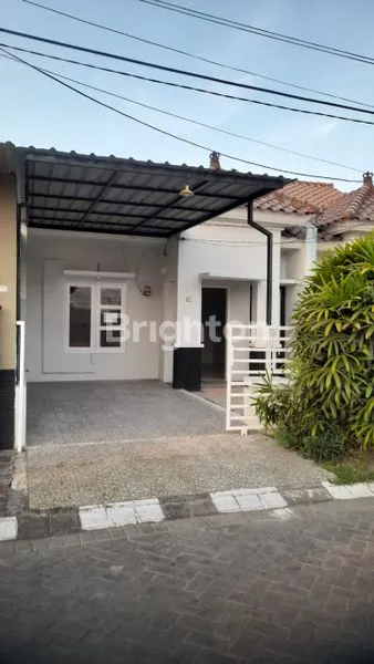 image RUMAH MINIMALIS SURABAYA TIMUR (2)