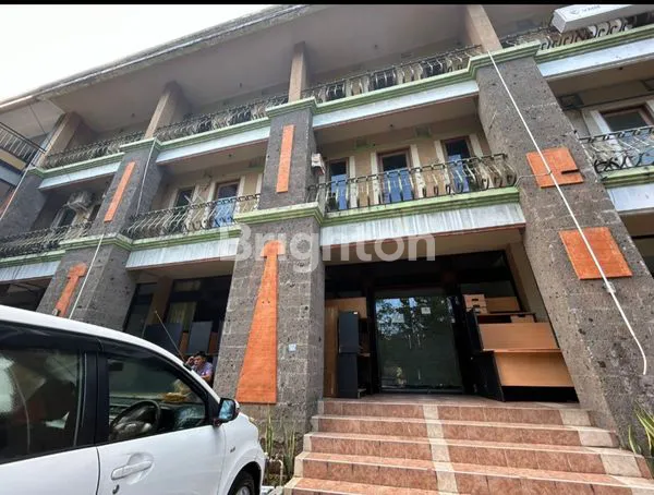 image SEWA RUKO 3 LANTAI (2)