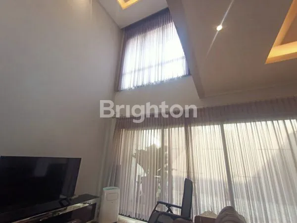 image RUMAH MEWAH DI CLUSTER EKSKLUSIF KOTA WISATA – BACKYARD BISA UNTUK KOLAM RENANG! (4)