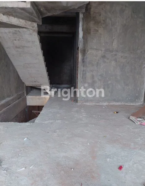 image JEMADI LUXE 2 1/2 TINGKAT (7)