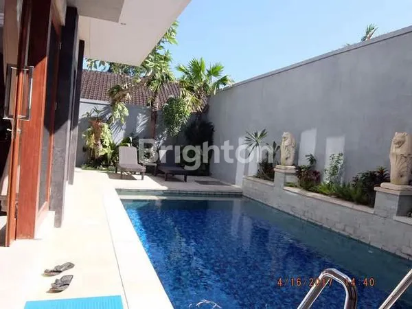 image VILLA 3 BED ROOM JLN TUKAD NYALI SANUR (7)