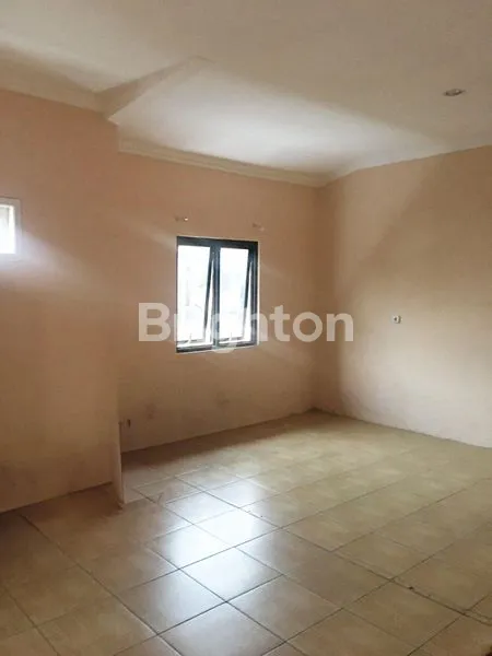 image HUNIAN STRATEGIS 2 LANTAI DI KOMPLEK PELNI (3)