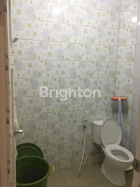 image HUNIAN STRATEGIS 2 LANTAI DI KOMPLEK PELNI (8)