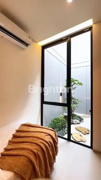 image RUMAH BARU MINIMALIS GUNUNG ANYAR RUNGKUT (4)