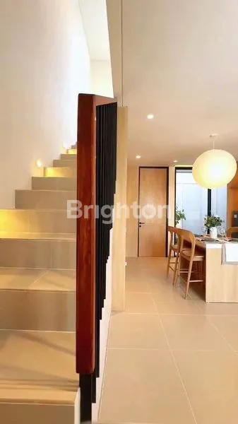 image RUMAH BARU MINIMALIS GUNUNG ANYAR RUNGKUT (5)